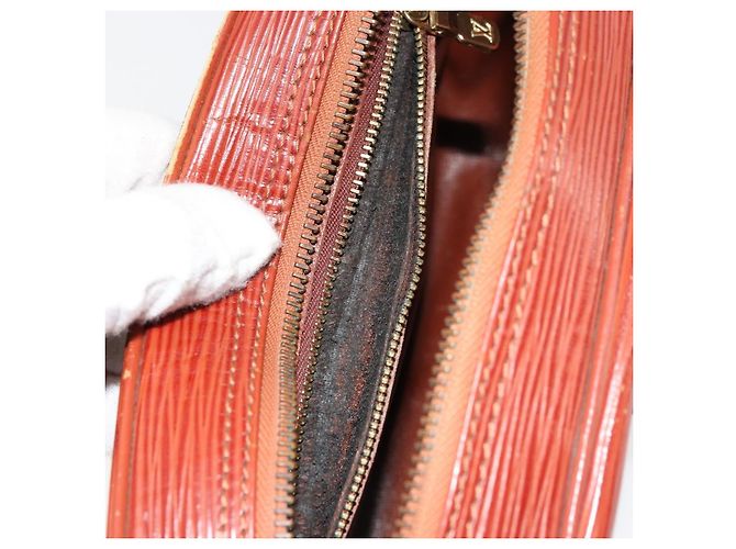 LOUIS VUITTON Epi Jeune Fille MM Borsa a Spalla Marrone M52153 LV Auth BA12827 - vista 11