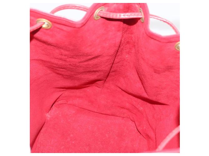 Borsa a tracolla LOUIS VUITTON Epi Noe Rosso M44007 LV Auth 180369A - vista 18