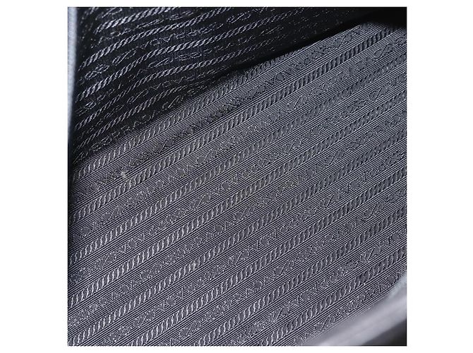 Borsa a mano PRADA con manico in legno in scamosciato nero e oro Auth BA12770 D'oro - vista 11