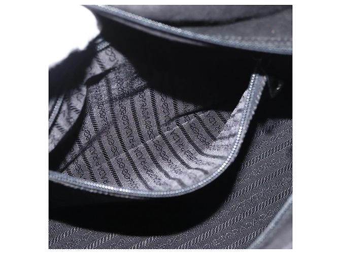 Borsa a mano PRADA con manico in legno in scamosciato nero e oro Auth BA12770 D'oro - vista 21