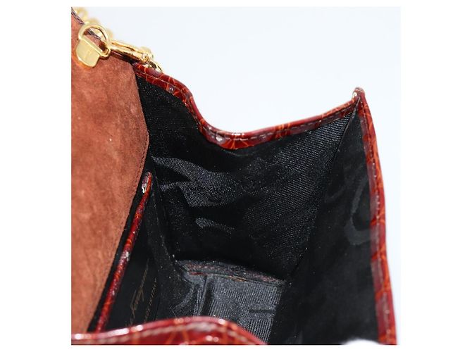 Borsa a catena Vara Ribbon in pelle Bordeaux e Oro Salvatore Ferragamo Auth 180672 - vista 18