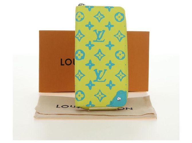 LOUIS VUITTON Cartera Zippy Playground Vertical Amarilla M82005 Auth 181139M Amarillo - vista 12