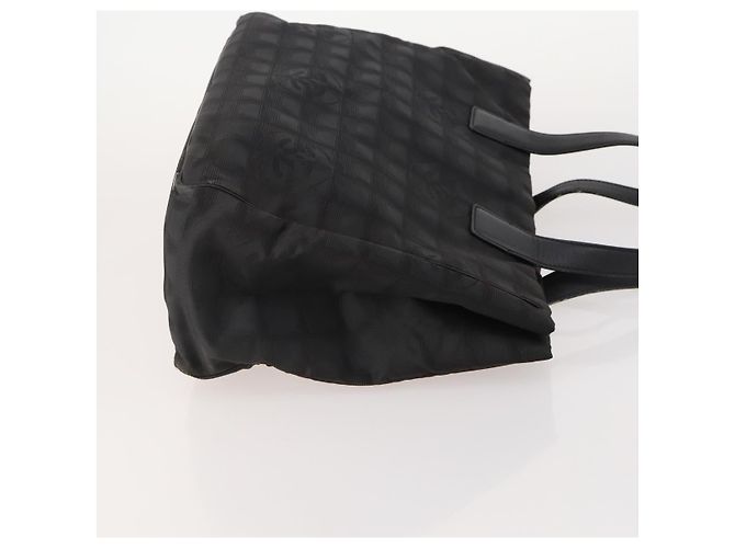 CHANEL Nuova linea di borsa Tote in nylon 3 Set Nero Beige CC Auth BA12659 - vista 4