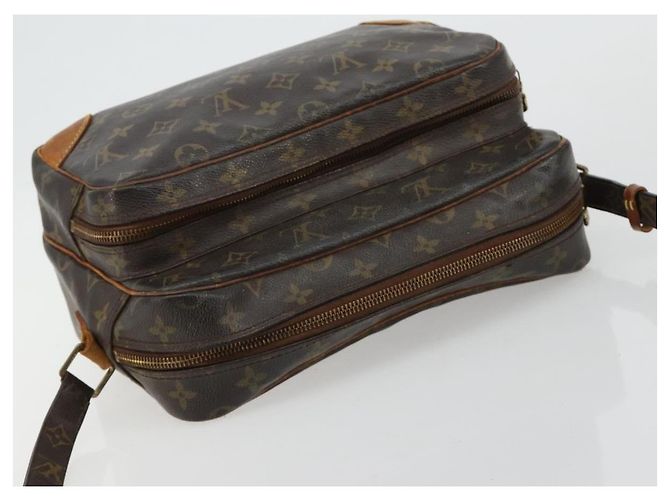 LOUIS VUITTON Borsa a Spalla Monogram Nile M45244 LV Auth 180701 Monogramma - vista 6