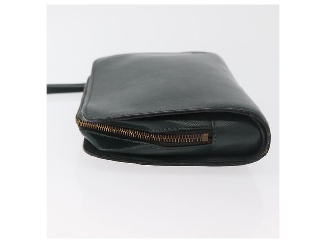 LOUIS VUITTON Clutch Taiga Baikal Epicea M30184 LV Auth 179963 - vista 5