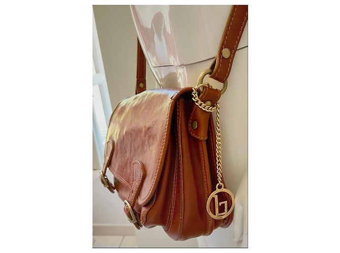 Autre Marque Bolsa de ombro em couro marrom com fivelas - vista 4