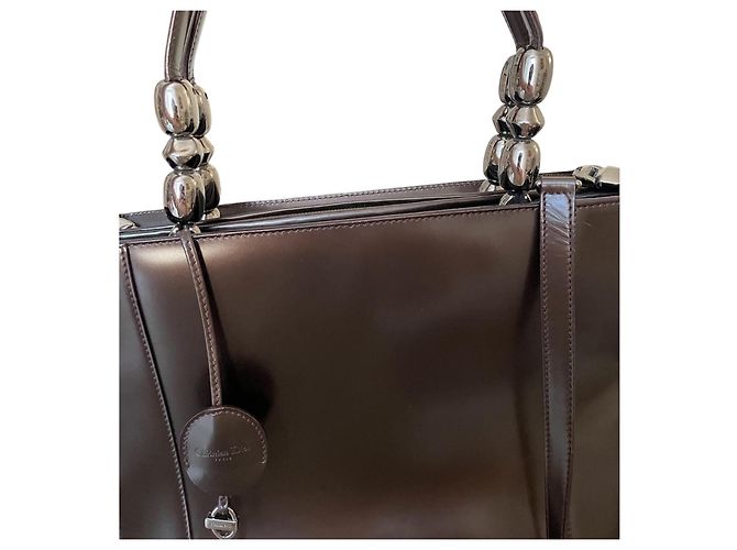 Christian Dior Bolso de charol marrón oscuro - vista 3