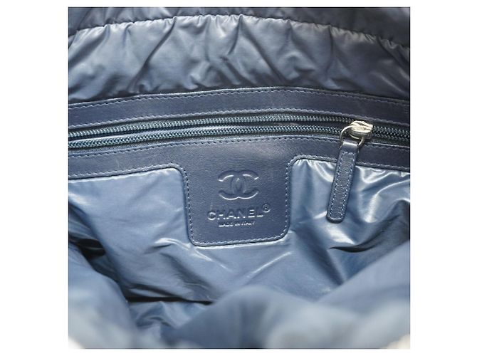 Borsa a tracolla Chanel Coco Cocoon in nylon grigio Marrone - vista 5