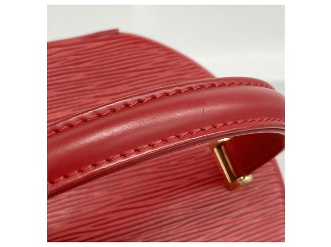 Borsa Louis Vuitton Epi Cannes in rosso Castilian - vista 8