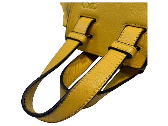 Borsa a mano Hammock Small in pelle Loewe Giallo - vista 9