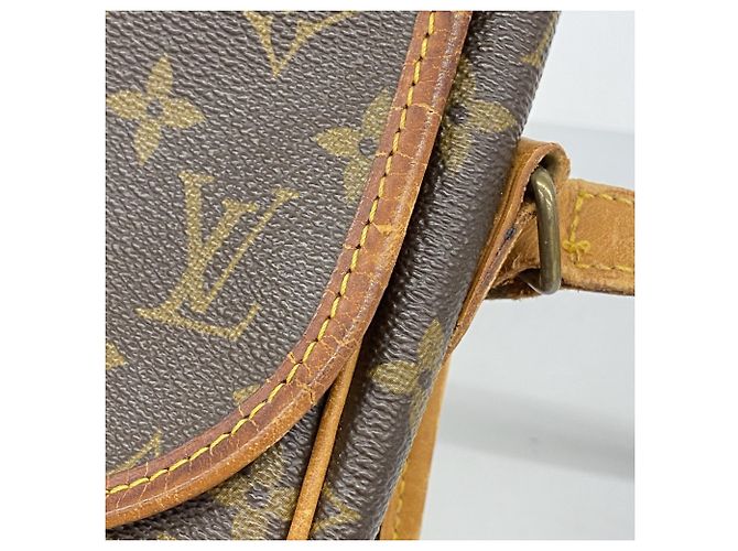 Bolsa de Ombro Louis Vuitton Monogram Gibeciere MM Marrom - vista 11