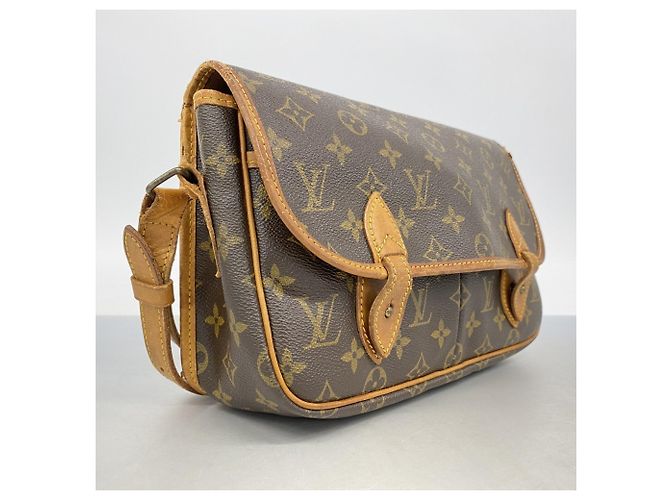 Bolsa de Ombro Louis Vuitton Monogram Gibeciere MM Marrom - vista 2