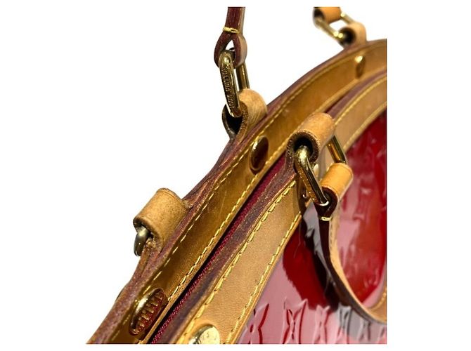 Louis Vuitton Monogram Vernis Blair MM Handbag Red - view 8
