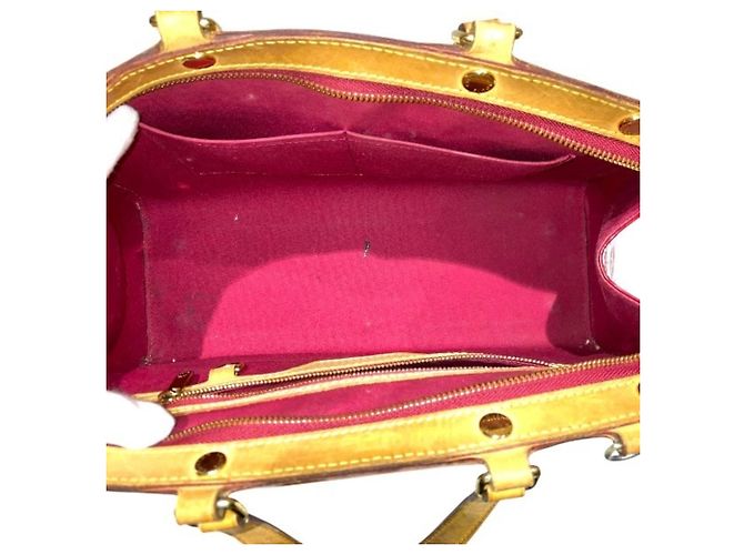 Louis Vuitton Monogram Vernis Blair MM Handbag Red - view 9