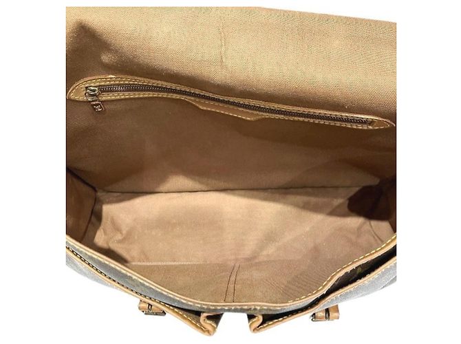 Bolso Louis Vuitton Monogram Gibeciere GM Castaño - vista 5