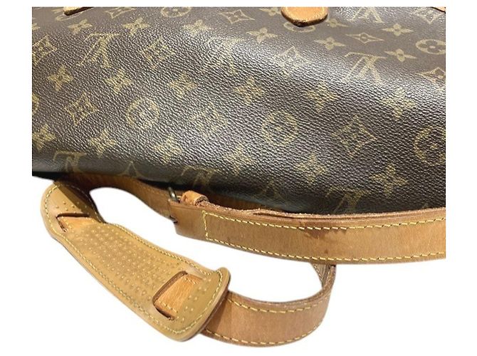 Bolso Louis Vuitton Monogram Gibeciere GM Castaño - vista 9