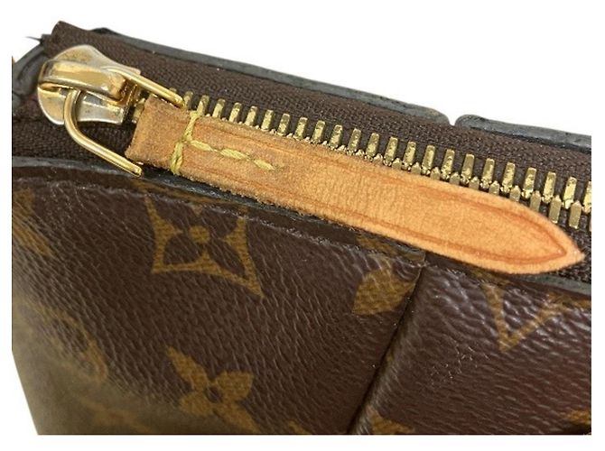 Borsa Louis Vuitton Monogram Turenne PM Marrone - vista 7