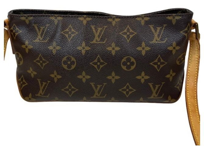 Bolsa Louis Vuitton Monogram Trotteur Marrom - vista 2