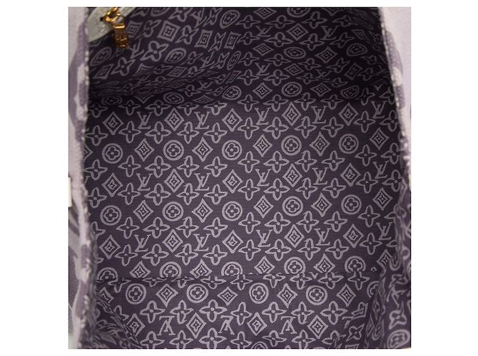 Louis Vuitton Purple Monogram Tahitienne Cabas PM Porpora - vista 4