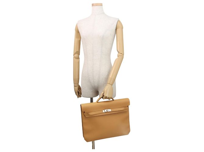 Hermès Borsa Hermes Kelly Depeches 34 Beige - vista 4