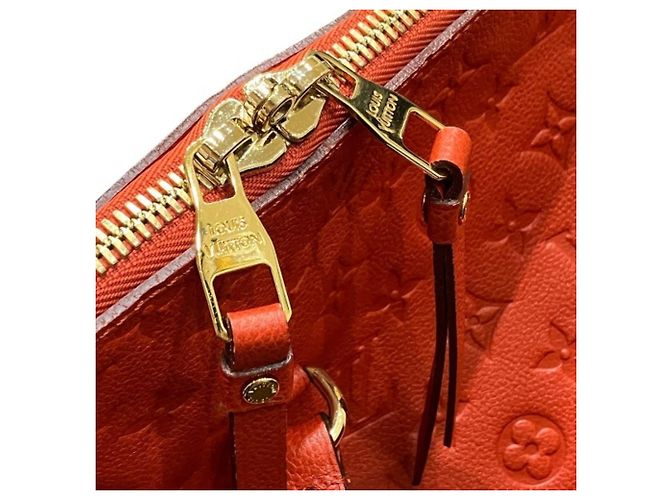 Borsa Tote Louis Vuitton Monogram Empreinte Lumineuse PM - vista 9