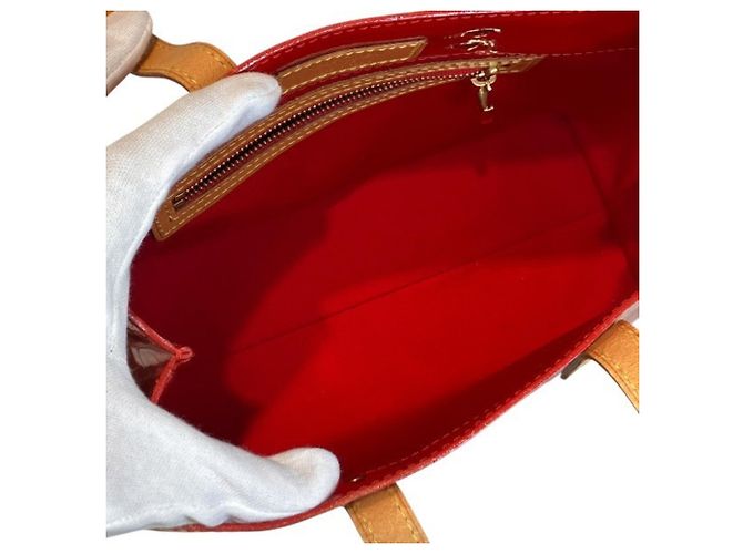 Borsa Louis Vuitton Monogram Vernis Lead PM M91088 Rosso - vista 9
