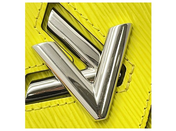 Borsa MINI Epi Twist Louis Vuitton Giallo - vista 12