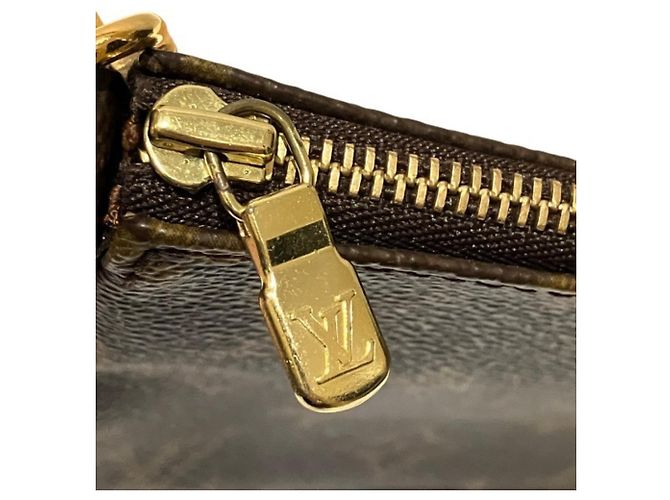 Borsa Louis Vuitton Monogram Pochette Accessoires Marrone - vista 6