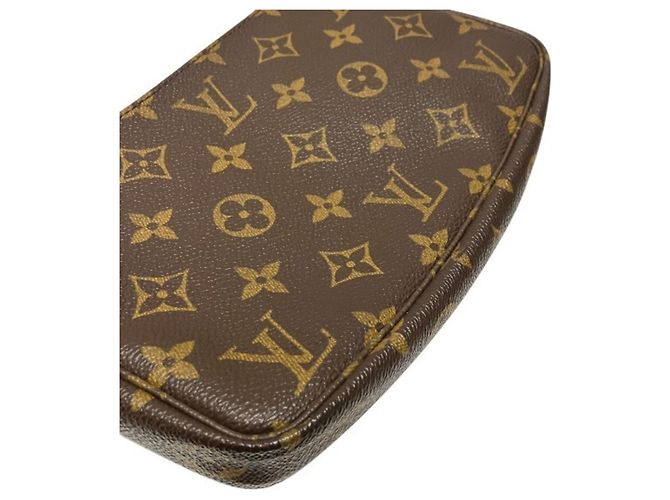 Borsa Louis Vuitton Monogram Pochette Accessoires Marrone - vista 9