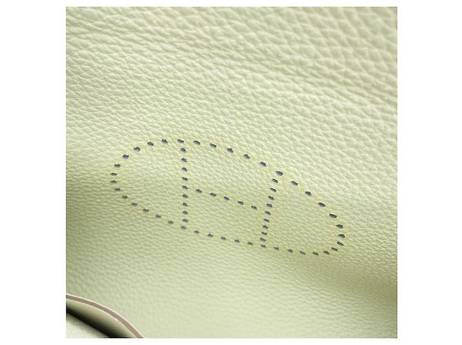 Borsa a tracolla Hermès Videpoche in pelle Togo Bianco Verde - vista 8