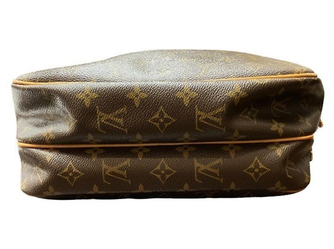 Bolso Louis Vuitton Monogram Reporter PM Castaño - vista 3