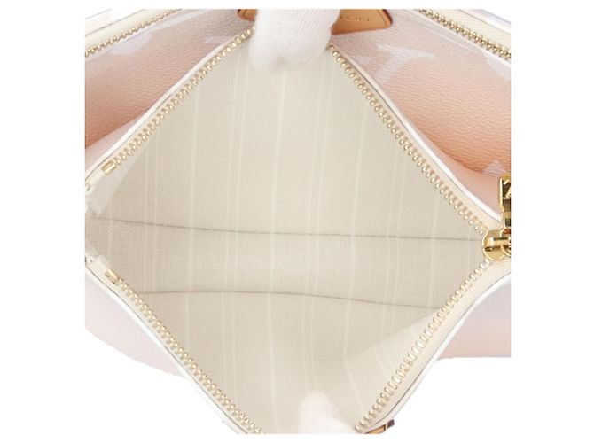 Borsa a tracolla Louis Vuitton Multi Pochette Accessoires Giant Monogram Rosa Multicolore Monogramma - vista 7