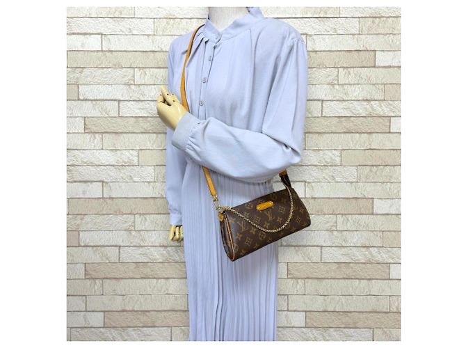 Borsa a Spalla Louis Vuitton Eva Monogram Marrone Monogramma - vista 2