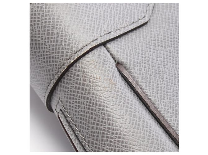 Borsa a tracolla Louis Vuitton Milo Marrone - vista 15