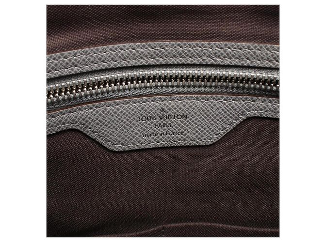 Borsa a tracolla Louis Vuitton Milo Marrone - vista 4