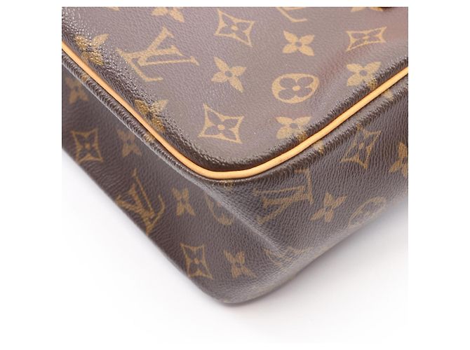 Borsa a tracolla Louis Vuitton Cite GM Marrone Monogramma - vista 10