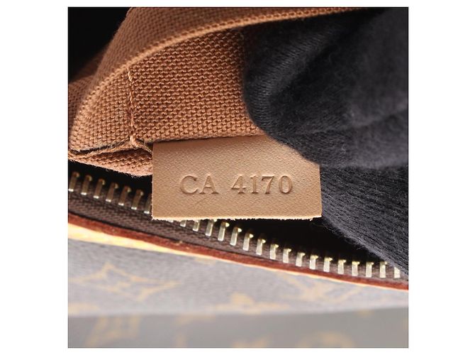 Borsa a Spalla Louis Vuitton Odeon MM Marrone Monogramma - vista 5