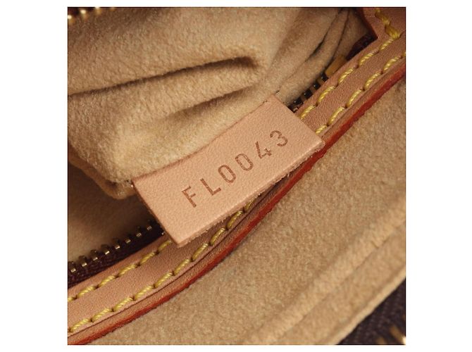 Bolso de Hombro Louis Vuitton Looping MM Castaño Monograma - vista 5