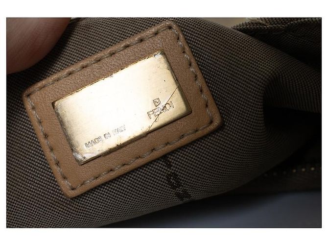 Fendi, borsa a tracolla Zucchini FF Oyster beige Marrone - vista 6
