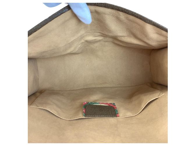 Clutch Gucci GG Supreme Canvas Marrone - vista 9