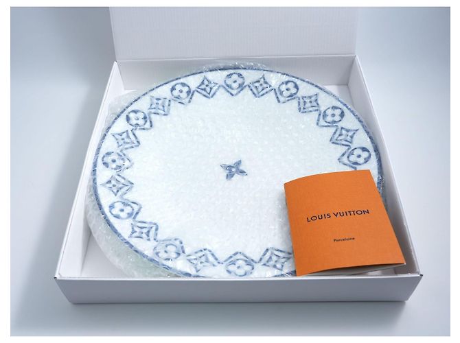 Louis Vuitton Monogram Flower Porcelain Dinner Plate Blue 27cm White - view 2