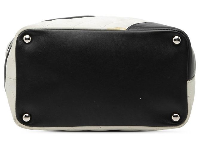 Chanel Cambon Line Matelassé Tote Bag Schwarz Weiß - Ansicht 3