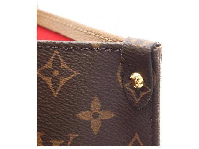 Borsa Tote Louis Vuitton OnTheGo GM Marrone Beige - vista 9