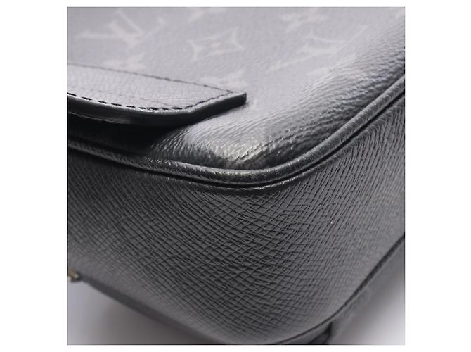 Marsupio Louis Vuitton Bumbag Outdoor Nero - vista 8