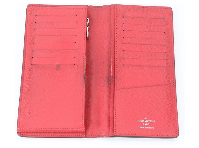 Louis Vuitton Taiga Portefeuille Brazza Long Wallet Blu navy - vista 5