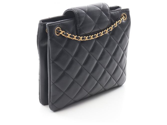Borsa a tracolla Chanel Matelassé in pelle di agnello nera Nero - vista 2
