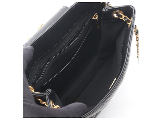 Borsa a tracolla Chanel Matelassé in pelle di agnello nera Nero - vista 3