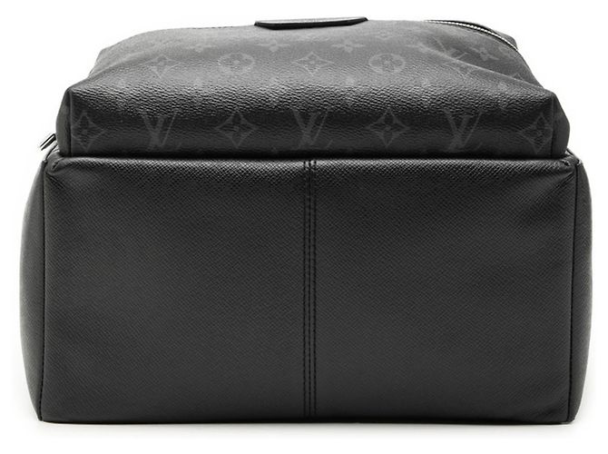 Zaino Louis Vuitton Taigarama Discovery PM Nero - vista 3