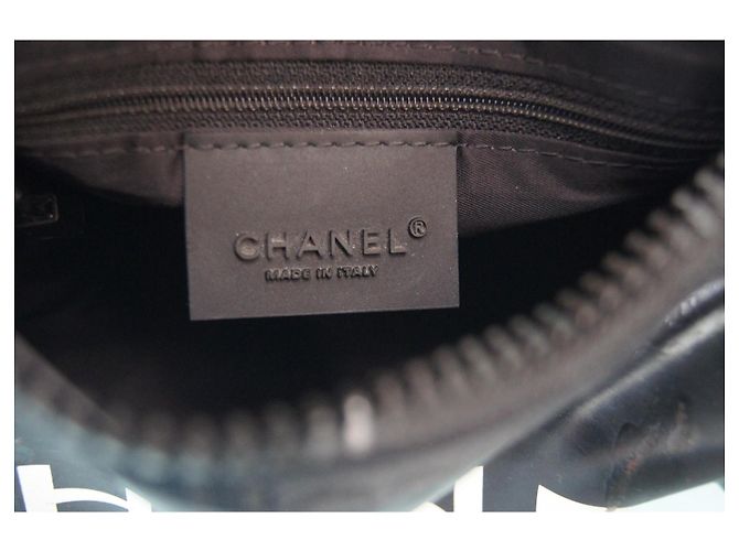 Chanel Marsupio in Vernice Nero - vista 10