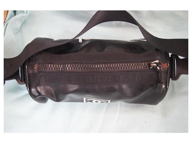 Chanel Marsupio in Vernice Nero - vista 6